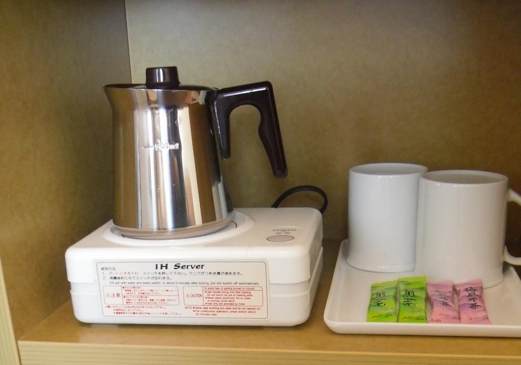 Toyoko Inn Kofu-Eki Minami-Guchi No.1 Екстериор снимка